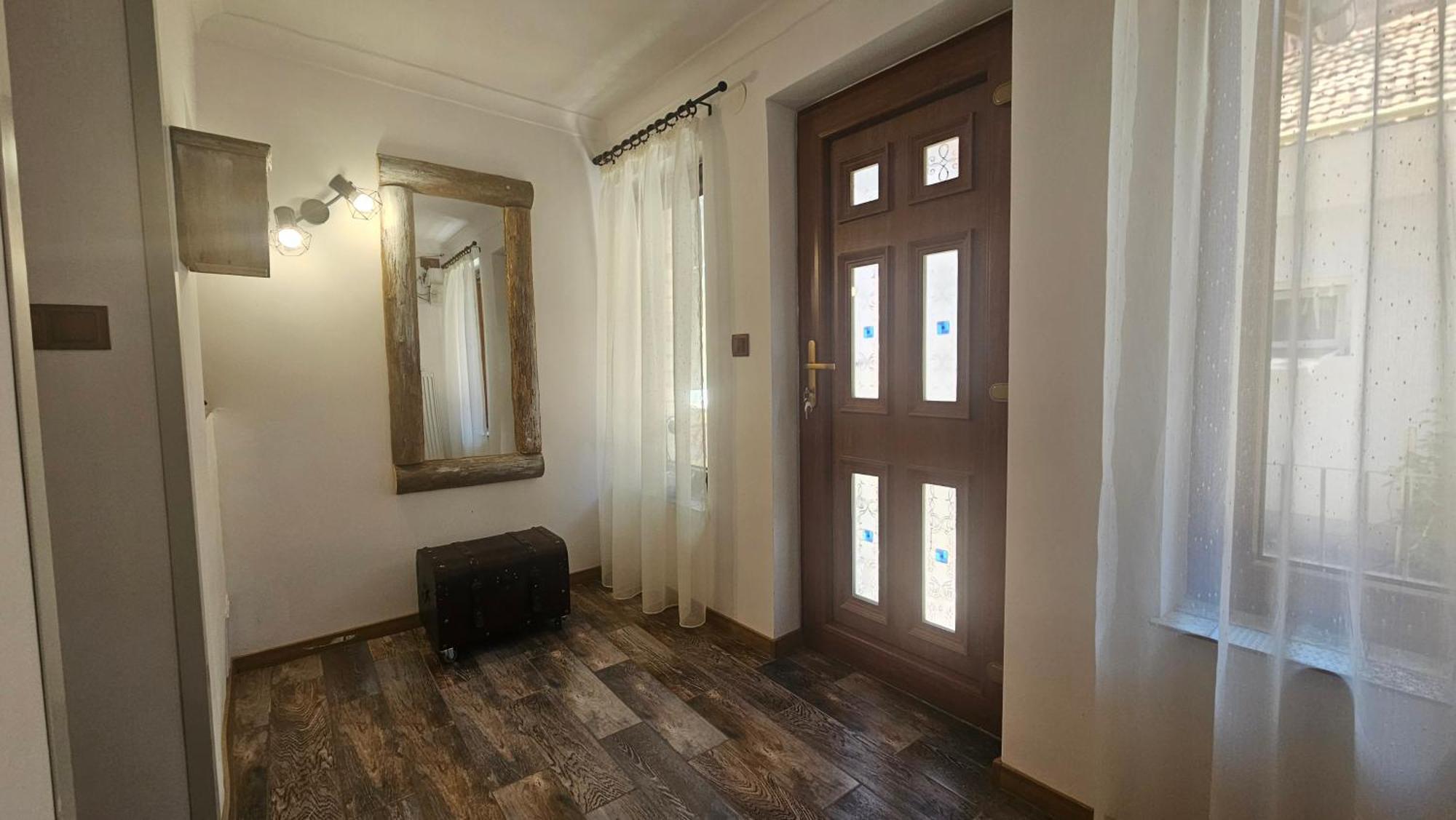 Apartment Piata Unirii - Yulia's Ultra-central Retreat *